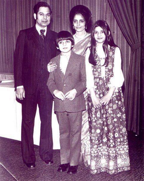 Nazia Hassan and Zohaib Hassan with Parents